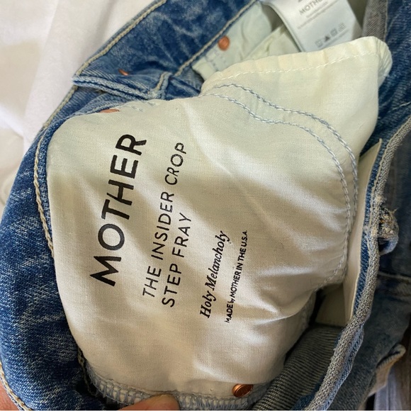 Mother Superior Insider Step Crop Fray Jeans - Picture 5 of 6